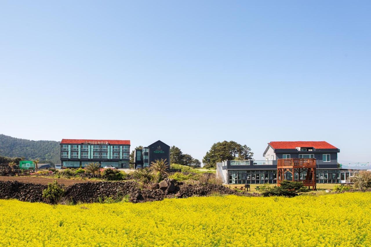 Hotel Amor Jeju Exterior photo