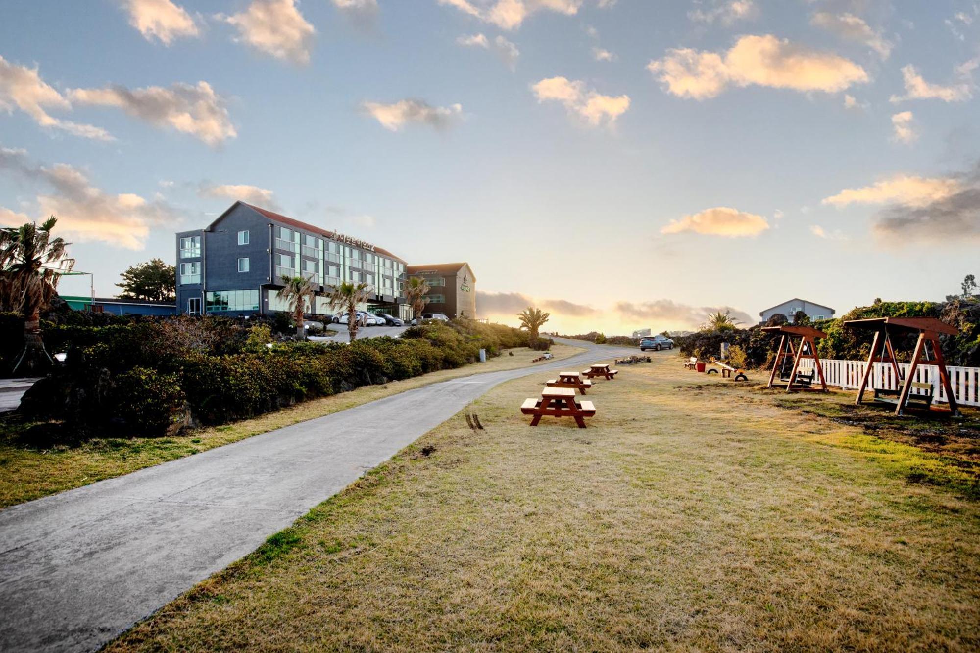 Hotel Amor Jeju Exterior photo