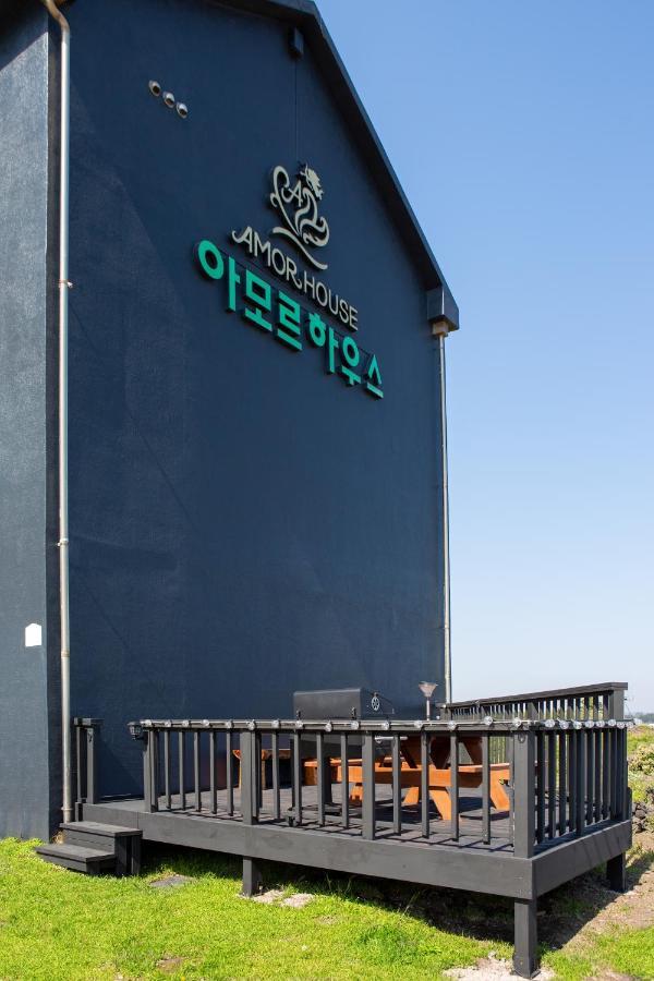 Hotel Amor Jeju Exterior photo