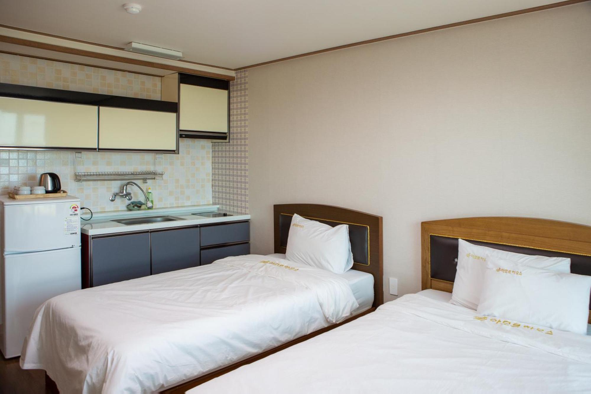 Hotel Amor Jeju Room photo